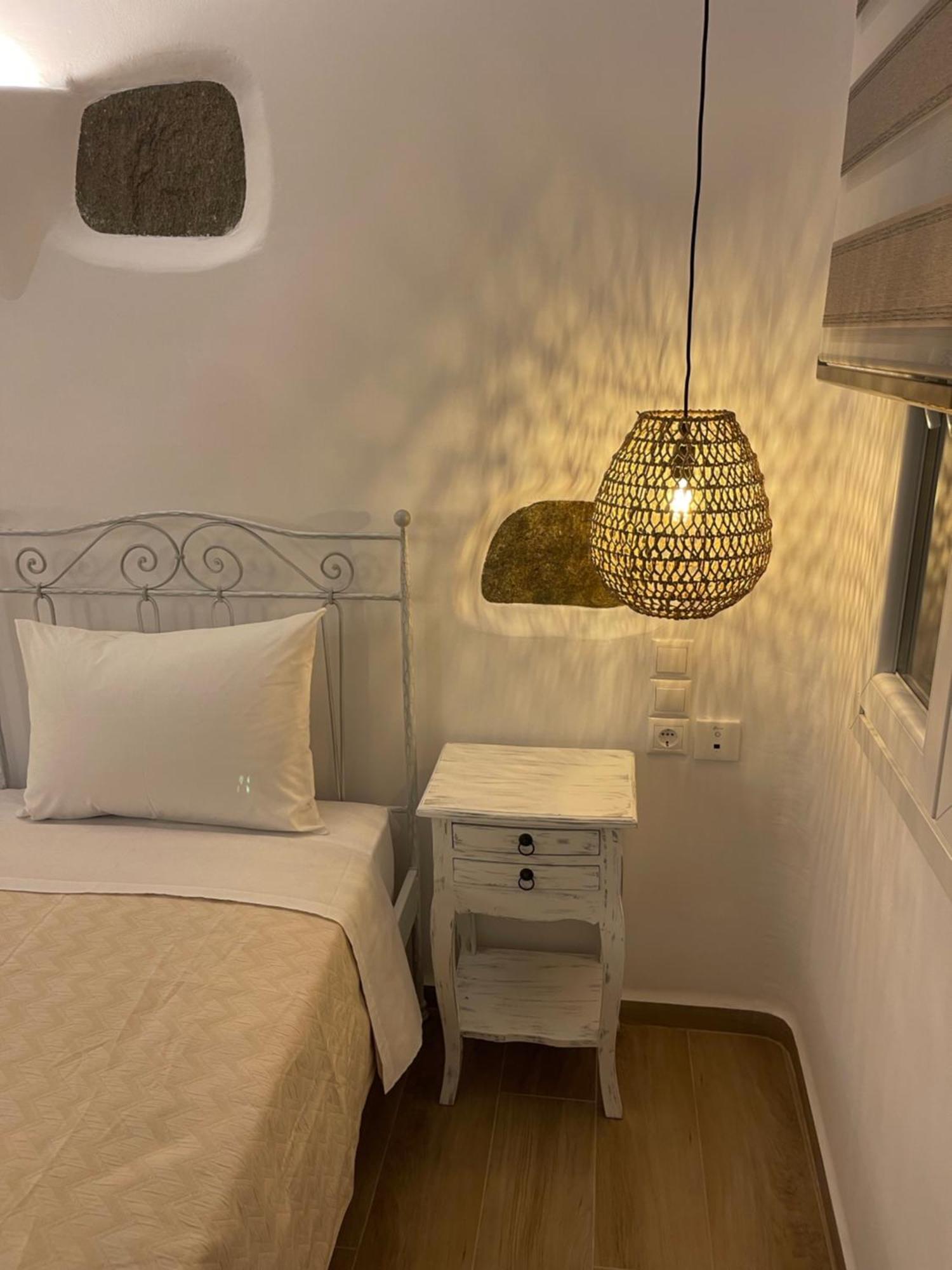 Stavroula * Γλάστρος
