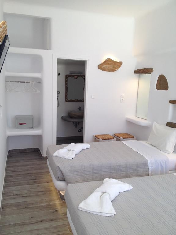 Stavroula * Glastros (Mykonos)