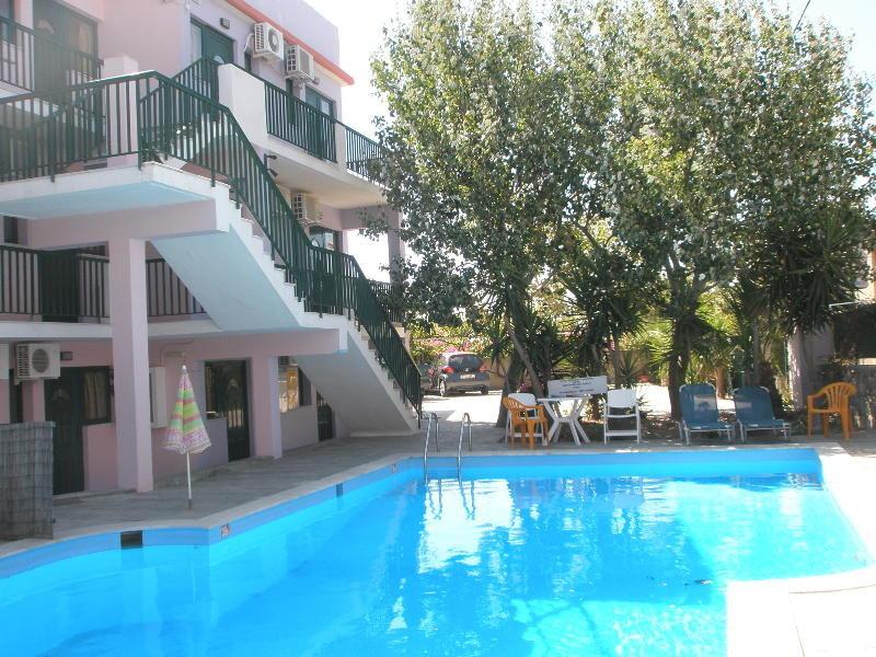 Stavroula Apartment *